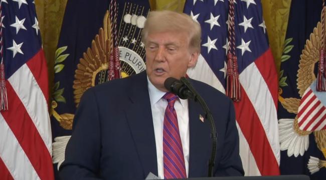 美国总统特朗普签署稳定币法案